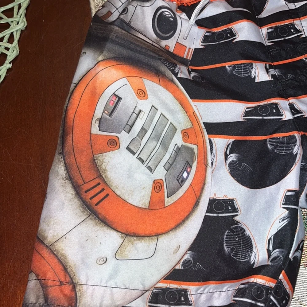 Star Wars Disney Little Boys Character Orange and Black Print Swim Shorts sz 4